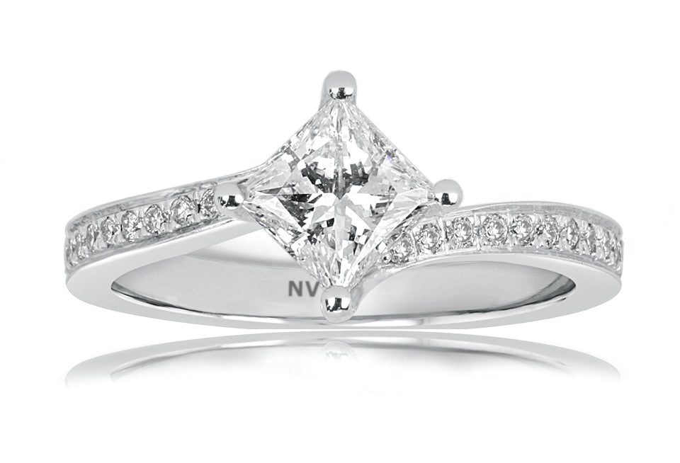 Engagement Ring R1017